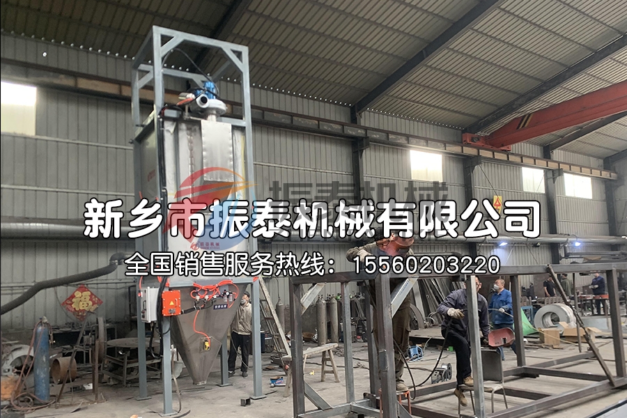 噸袋拆包機(jī)投料過(guò)程中如何解決物料結(jié)塊問(wèn)題？